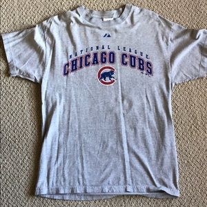 Chicago cubs majestic size large gray T-shirt